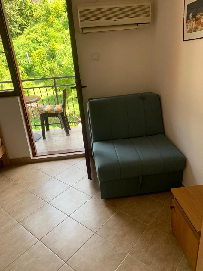 Apartmani Ivana ติวัต ภายนอก รูปภาพ
