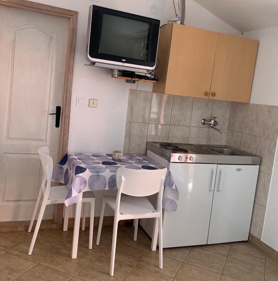 Apartmani Ivana ติวัต ภายนอก รูปภาพ