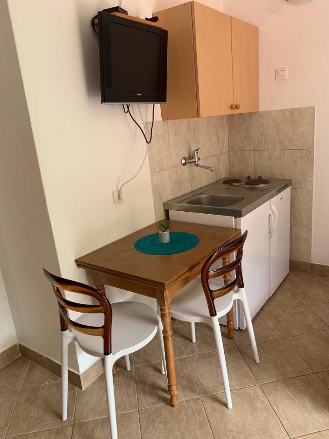 Apartmani Ivana ติวัต ภายนอก รูปภาพ