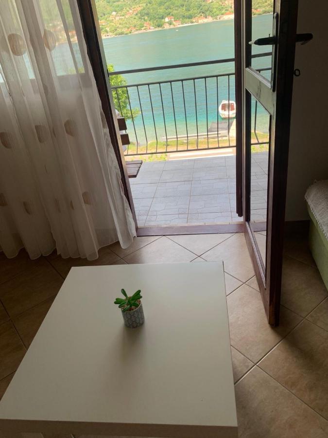 Apartmani Ivana ติวัต ภายนอก รูปภาพ