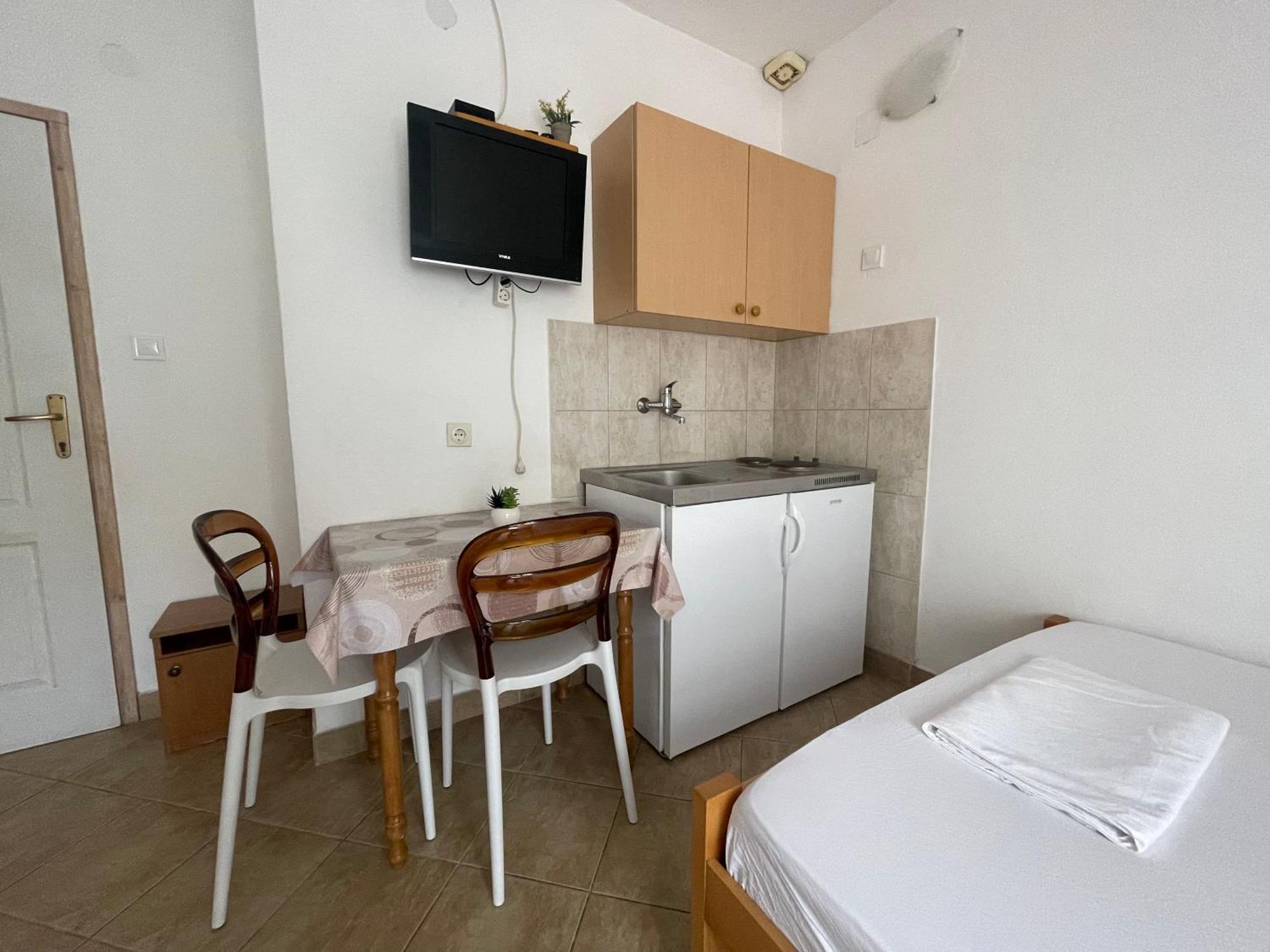 Apartmani Ivana ติวัต ภายนอก รูปภาพ