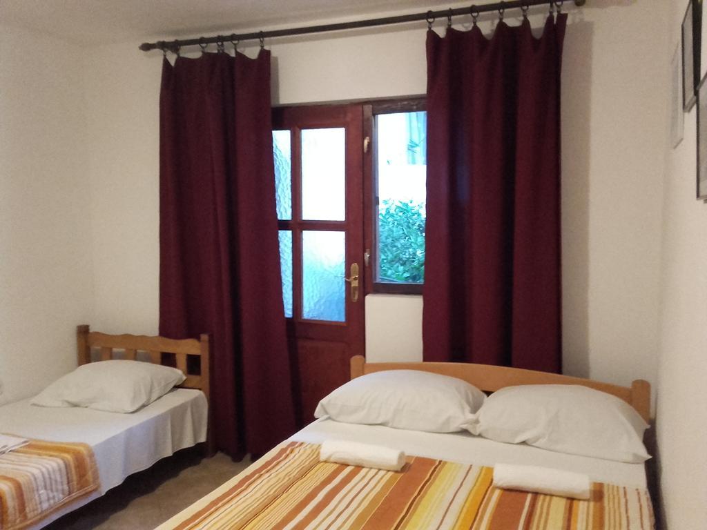 Apartmani Ivana ติวัต ภายนอก รูปภาพ